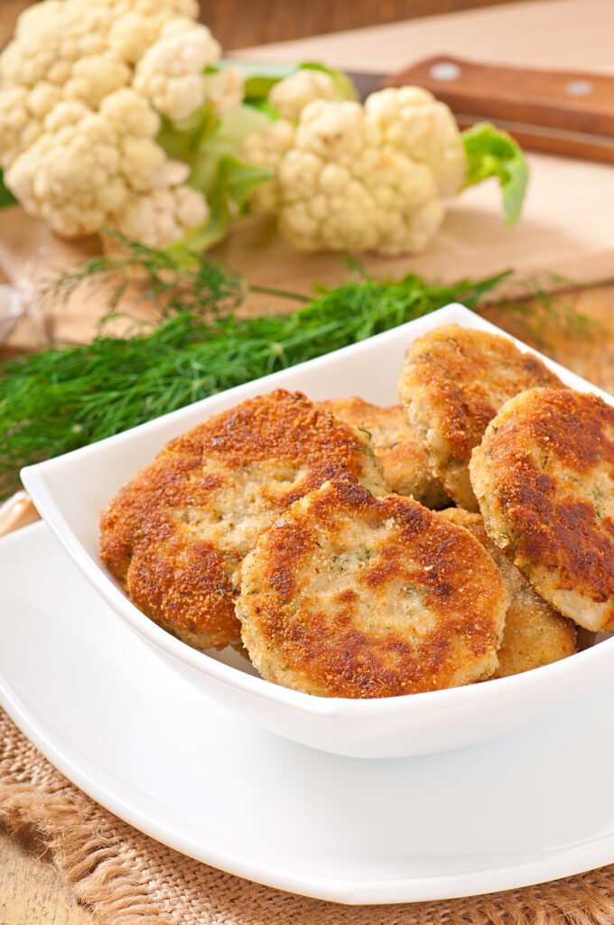 Baked salmon cakes